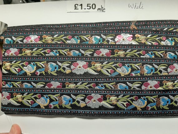 Aztec Ribbon/Tape 1m