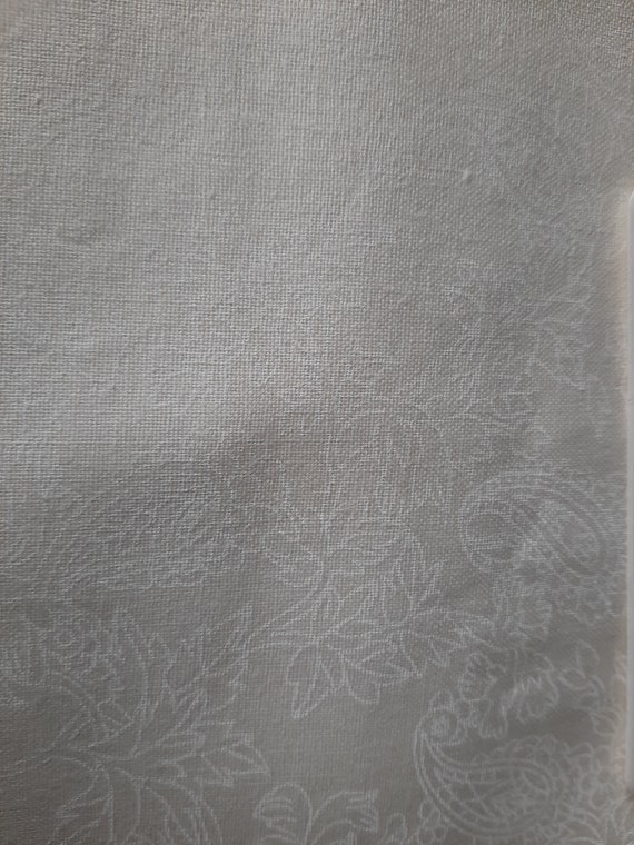 John Louden 100% Cotton Lacquer Fabric Cream on White - per metre (Paisley print) 0.5m