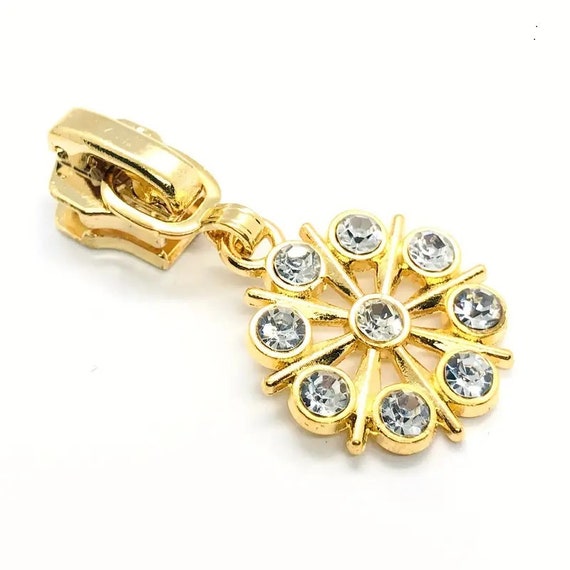 Snowflake Shape Zipper Puller Size 5