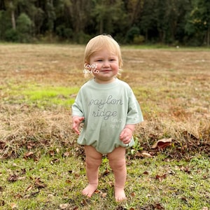 Cursive - Short Sleeve Bubbles