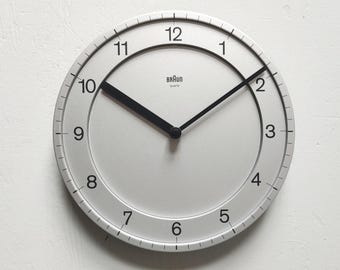 True Vintage 1990s BRAUN Quartz Wall Clock 4861 ABW 31 Millenium D. Lubs | Bauhaus Rams Modernist 90s Y2k Pop Art Postmodern Kitchen Deco