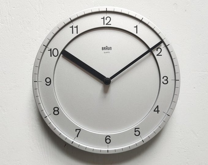 Vintage Braun Quartz Wall Clock: 4861 ABW 31 Bauhaus Dietrich Lubs ...