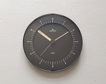 Braun ABK 30 Wall Clock / Clock Model 4861 by Dietrich Lubs in