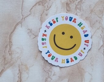 Sticker vinyle smiley "Keep your head up" | Autocollant aesthetic smiley colorés phrase motivation | Sticker pc portable bouteille d'eau etc