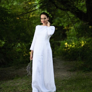 Linnen trouwjurk SIENNA, witte linnen jurk, eenvoudige trouwjurk, bescheiden trouwjurk, bos trouwjurk, Boho trouwjurk afbeelding 2