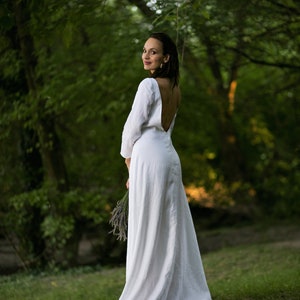 Linnen trouwjurk SIENNA, witte linnen jurk, eenvoudige trouwjurk, bescheiden trouwjurk, bos trouwjurk, Boho trouwjurk afbeelding 4