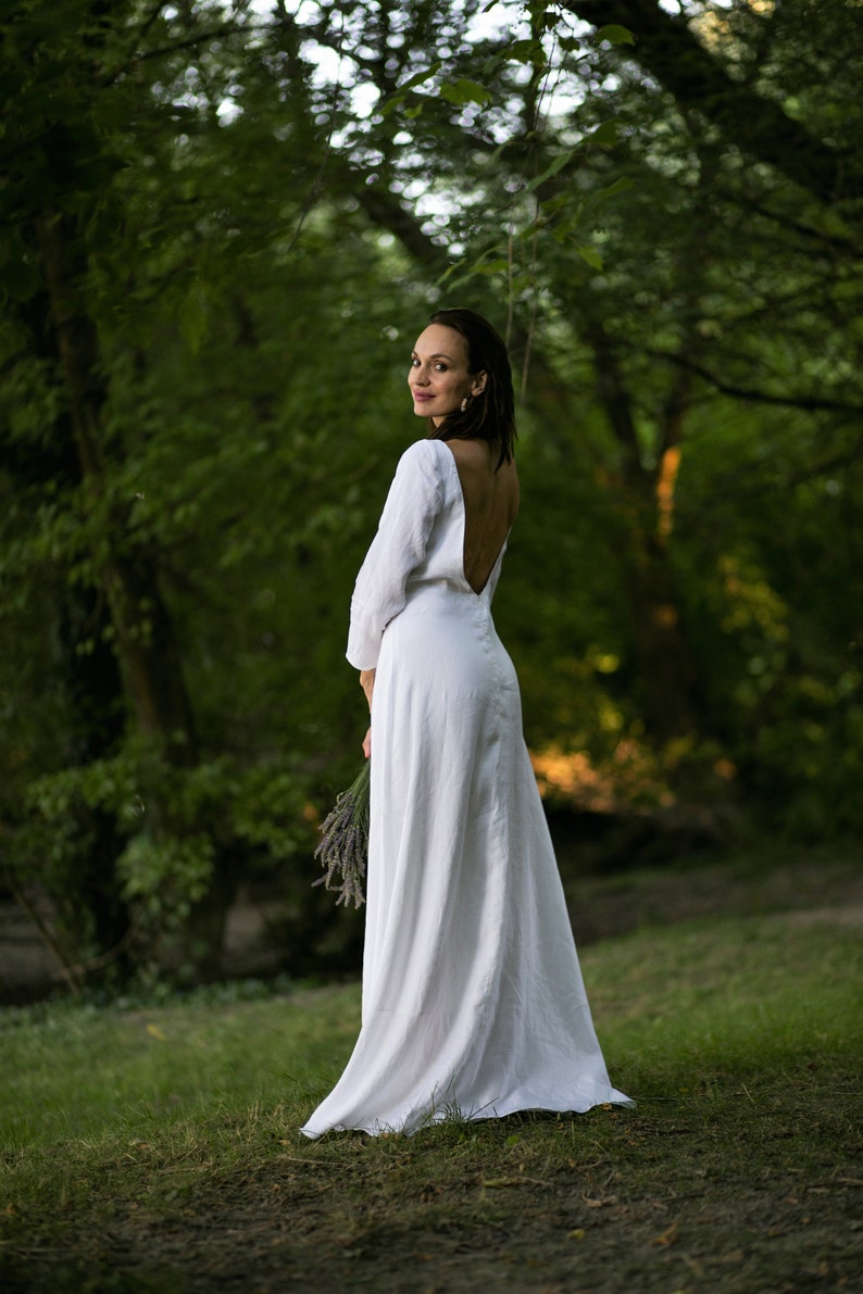 Linnen trouwjurk SIENNA, witte linnen jurk, eenvoudige trouwjurk, bescheiden trouwjurk, bos trouwjurk, Boho trouwjurk afbeelding 4