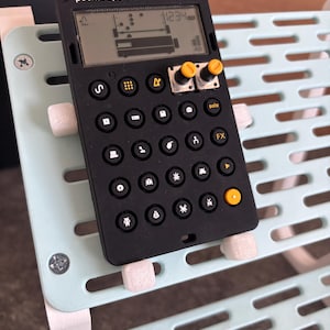 Synthesizer Stand