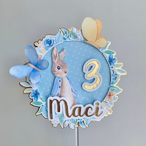 Decoração de bolo de aniversário fofa e personalizada com Peter Rabbit