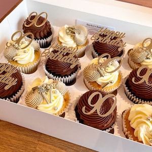 Topper per cupcake "Buon compleanno" personalizzati con età - Perfetti per feste di compleanno