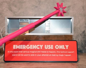 Kelly Wand: Telescoping Tactical Wand with Spinning Star