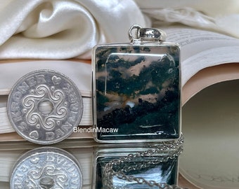 Natural Moss Agate pendant, Moss Agate pendant, Agate Pendant, 925 silver pendant, rare moss agate, handmade jewellery, boho, casual style