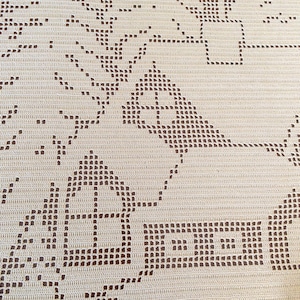 Filet crochet gift idea with house and tree pattern for gift to your loved ones pdf for diy
