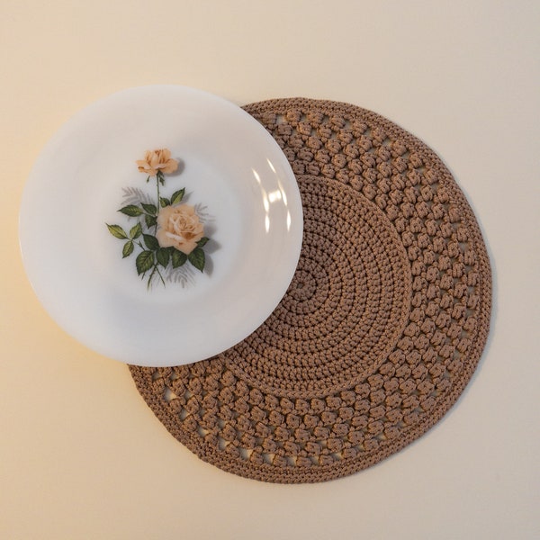 READY To SHIP Filet Crochet Sercive Mats For Christmas And Thanksgiving Gift Idea, Beige Placemats in 6 Pcs, Decorative Dinner Service Mat