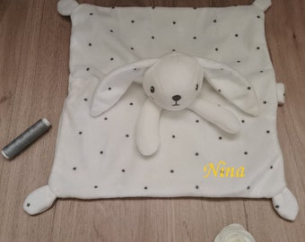 Doudou de naissance à personnaliser lapin blanc