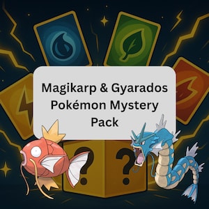 Op de afbeelding: Een promotieafbeelding voor een "Magikarp & Gyarados Pokémon Mystery Pack". De afbeelding toont een rode Magikarp en een blauwe Gyarados, een mystery box en vier gestileerde kaartillustraties. Tekst op een witte achtergrond luidt "Magikarp & Gyarados Pokémon Mystery Pack."
