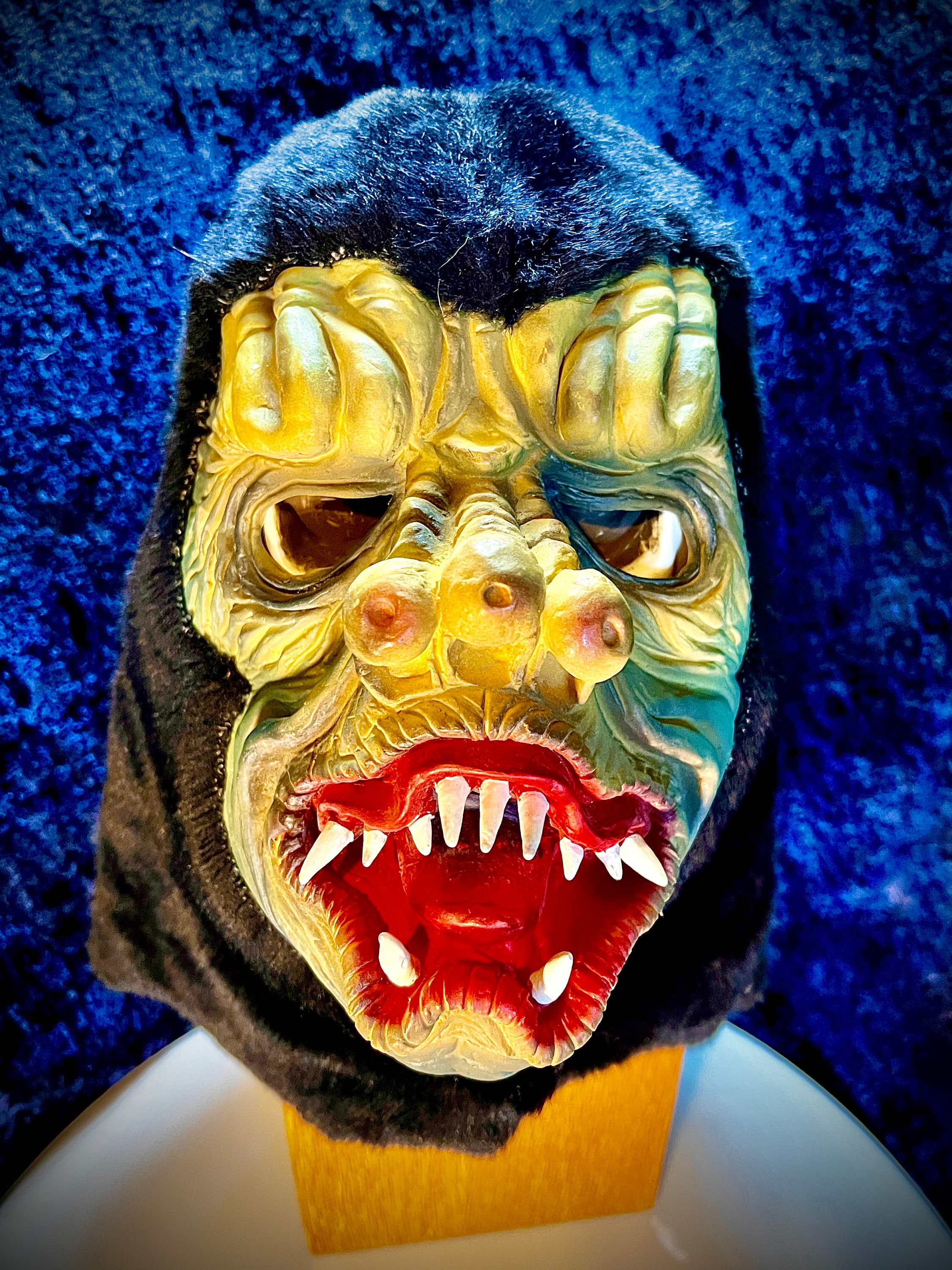 The Head Chomper Mask / ホラー モンスター The Monster Mask | Hot Topic