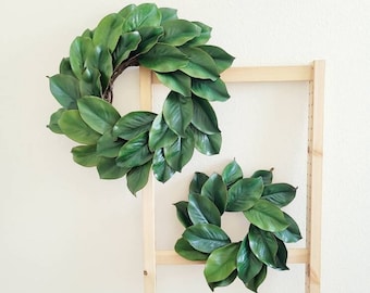 Classic Farmhouse Style Magnolia Wreath For Front Door; Simple Magnolia leaf Wreath Door Decor, Year Round Magnolia Wreath,All Season Wreath