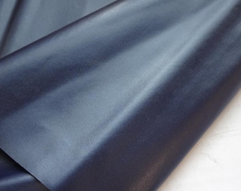 Leatherette Vinyl Fabric -  Navy Blue Smooth - Waterproof - Heavy Duty - 137cm/53" Wide- 12.99mt - Free Postage