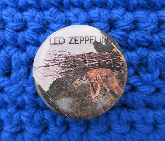 Vintage Led Zeppelin 1 1/4" diameter Button Pin (… - image 1