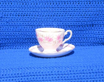 Vintage Pink Royal Tuscan Teacup and Saucer  “Love in the Mist” Pattern  Bone China