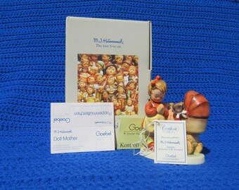Vintage M.I. Hummel  1984  Doll Mother # 67