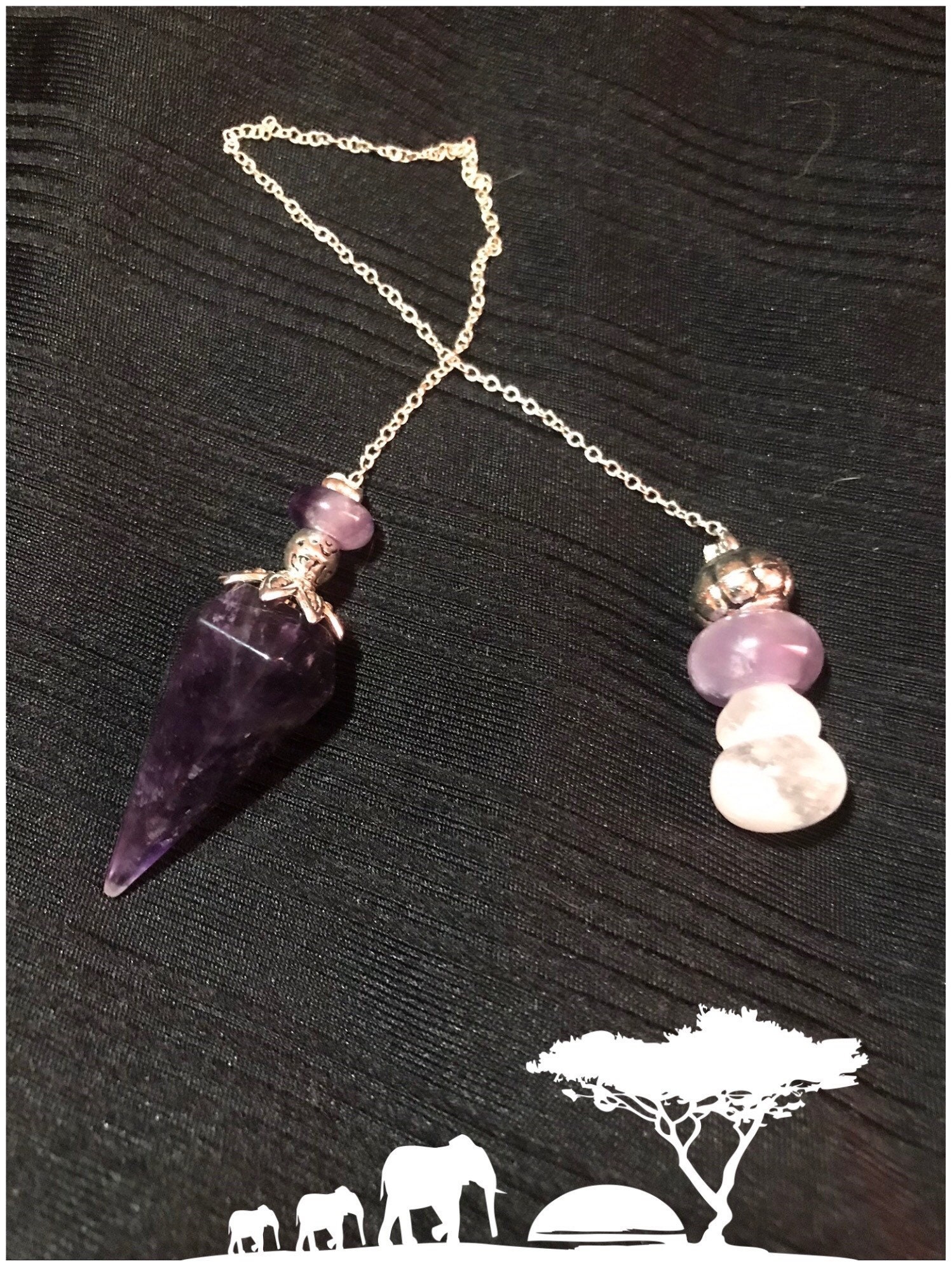 Pendule en Améthyste sur Chaîne Argent, Tenant Quartz Blanc et Transparent