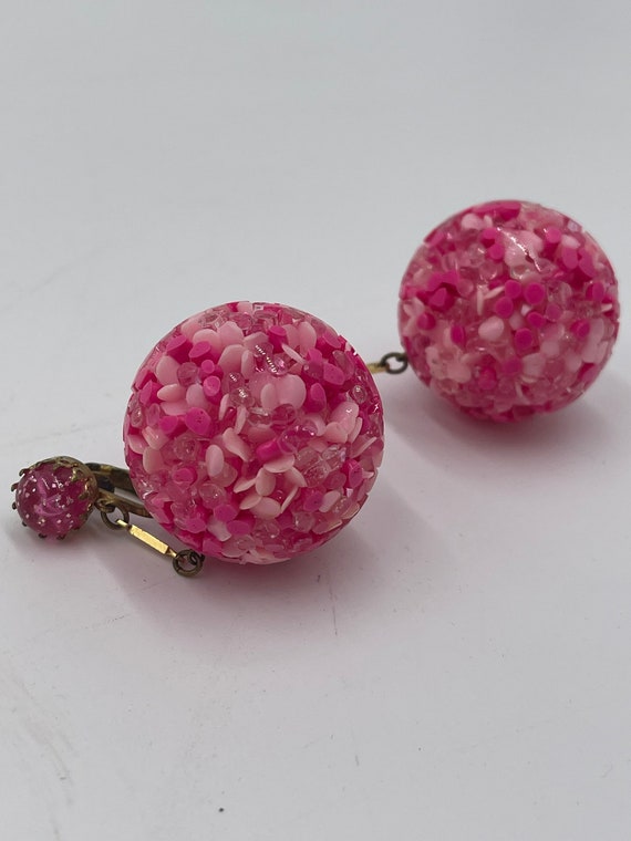 Mid- Century BIG Pink Ball Clip on earrings - image 3