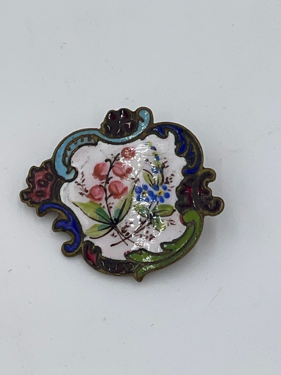 Vintage Victorian Flower Enamel Brooch Pin