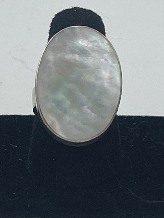 Fabulous Sterling Silver with Mother of Pearl Ring - image 3