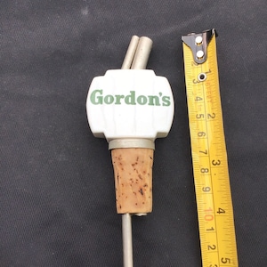 Vintage Ceramic Gordon’S Gin  Optics Bottle Pourer