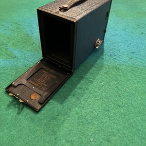 Vintage No.2 Brownie Kodak Camera Box Made In Great Britain - Untested