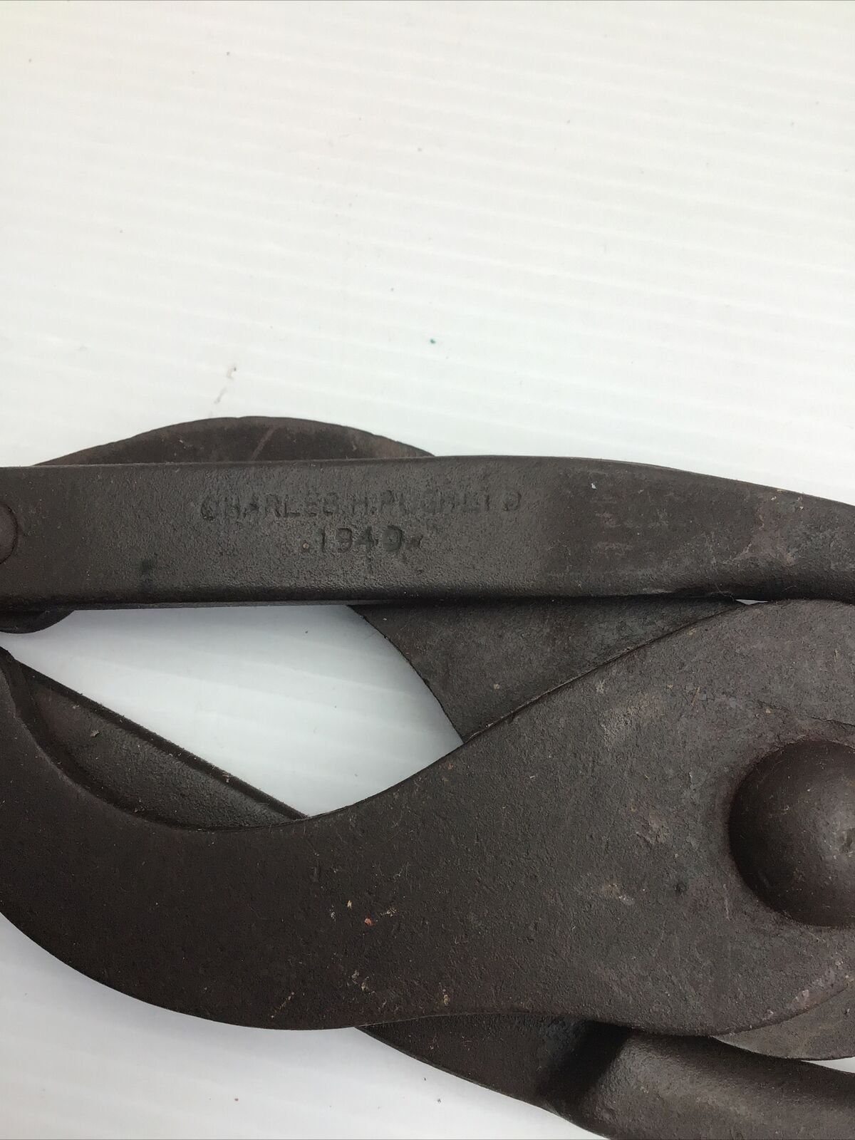 Vintage WW2 Steel Barbed Wire Cutters With Heavy Duty Hessian Pouch