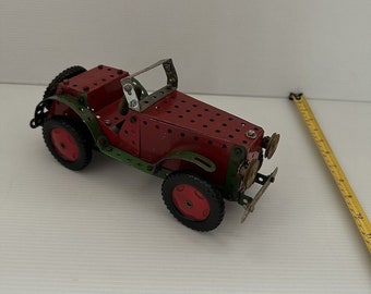 Meccano Pre-Loved Red Car