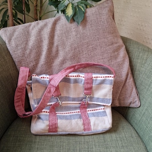 Sac besace/cartable fait main. Une pièce élégante.