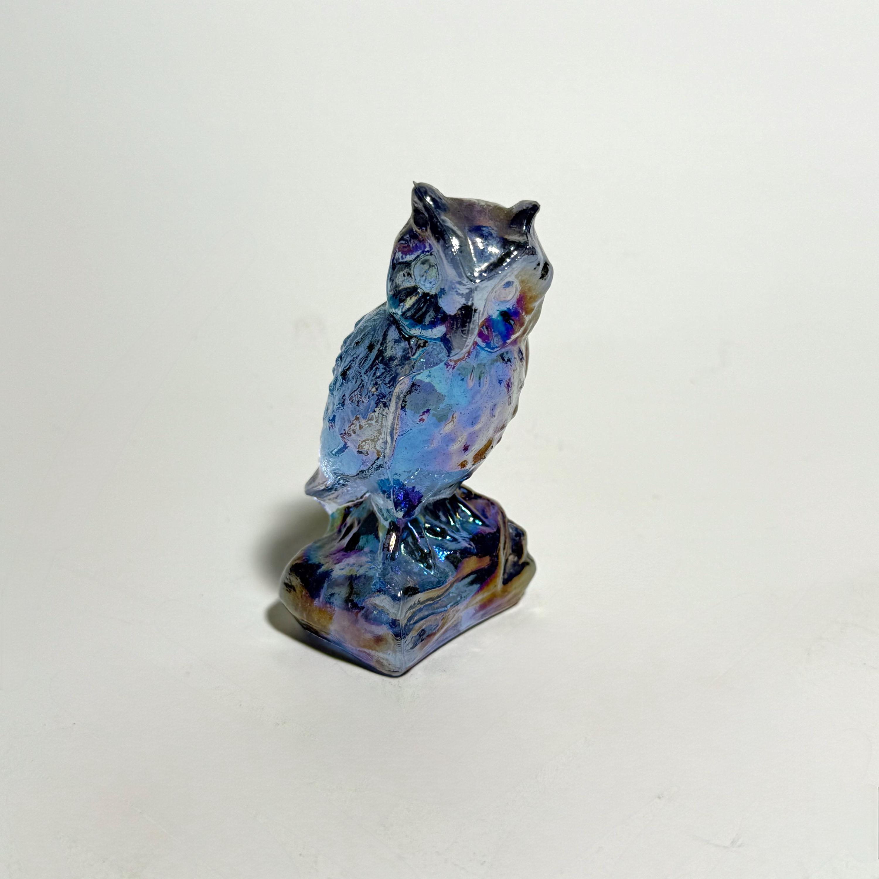 Vintage Purple Iridescent Glass Owl Figurine / Boyd Art Glass