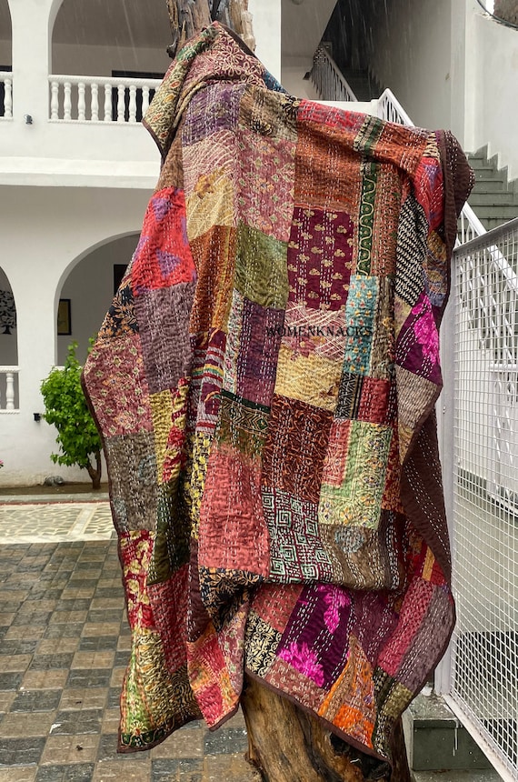 Indian patchwork kantha throw blanket handmade bohemian bedspread kantha Indian vintage pet blanket Housewarming gift