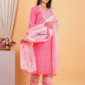 Floral Printed cotton kurti set with Dupatta Traditional Indian Outfit | Ethnic Kurta Set for Women readymade 3 pc set image 2