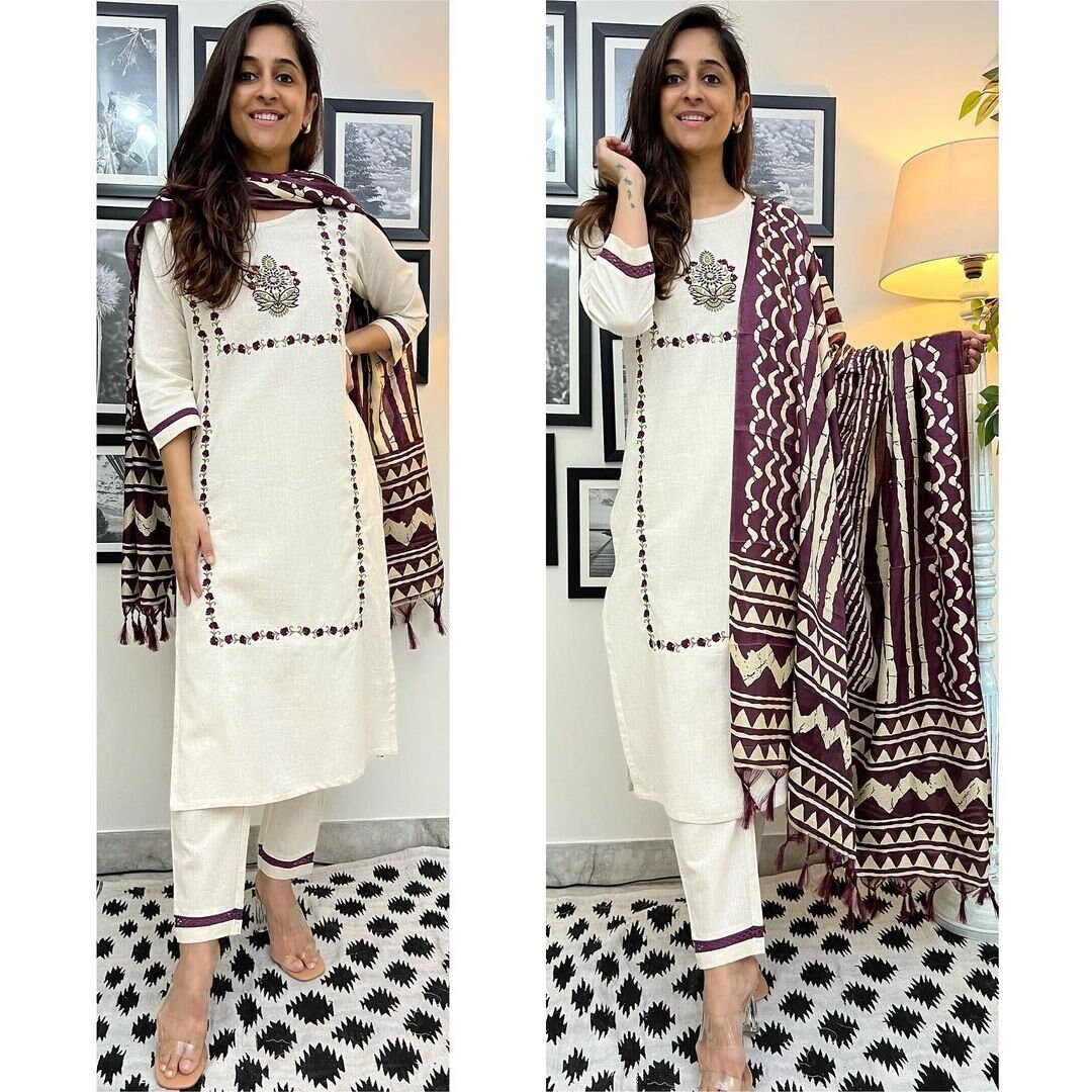 Share more than 218 simple white dress designs pakistani