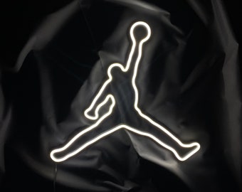 Enseigne au néon de Jordan pour un fan de la NBA | néon Jordanie | Enseigne LED au néon | enseigne au néon personnalisée | cadeau de fan NBA | cadeau NBA | néon de basket-ball | fan de basket