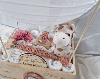 Windeltorte, Windelballon, Windelkiste, Geschenk zur Geburt, Babyparty, mit Rassel oder Quietschie