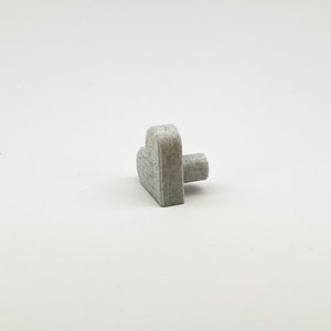 Heart-shaped knob for cupboard, chest of drawers or drawer with M4 thread
