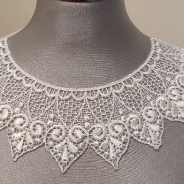 Bridal guipure lace collar applique / embroidered lace decolleté neckline patch for wedding gowns, occasion function dresses