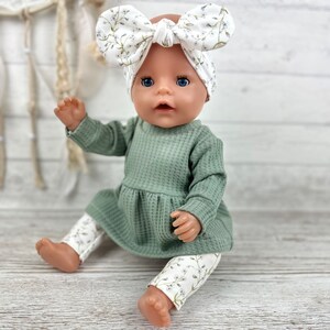 Puppenkleidung Für 46-cm-Puppen – Lässiges Set Mit Grauem T-Shirt & Kurzer Jeans (2-teilig)