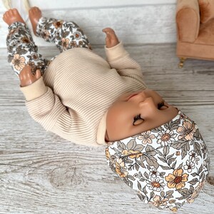 Puppenkleidung 43 cm Set Oberteil Hose Stirnband Beige Pulli Retro Blumen Puppenoutfit Babypuppe Baby re born Puppenkleidung Paradies image 6