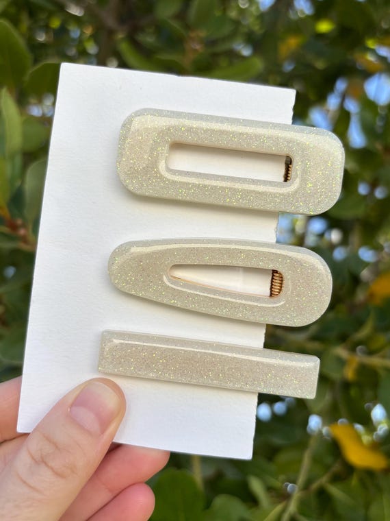 Sparkly Off-white Resin Hair Clip, Sparkly White Resin Hair  display picture 2