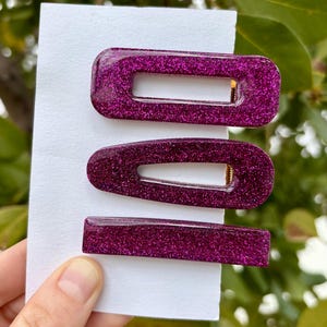 Glittery Magenta Resin Hair Clip, Dark Pink Sparkly Resin Barrette, Magenta Pink Hair Accessory, Glittery Magenta Pink Resin Hair Pin