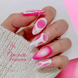 PINK KITTY Reusable press on Nails Pink Milkywhity Cute Kitty Design Almond Nails Handpainted Nails Aura Summer Valentines Day Pressons