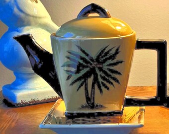 Vintage Ceramic Teapot, Hand painted Exclusive.    (G NW)