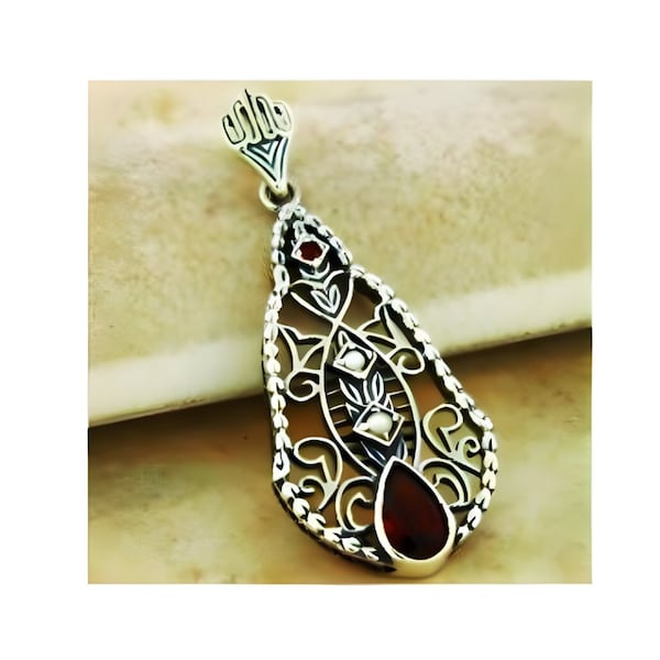 Vintage Estate Natural Garnet & Freshwater Pearl Filigree Pendant In 925 Solid Sterling Silver                605